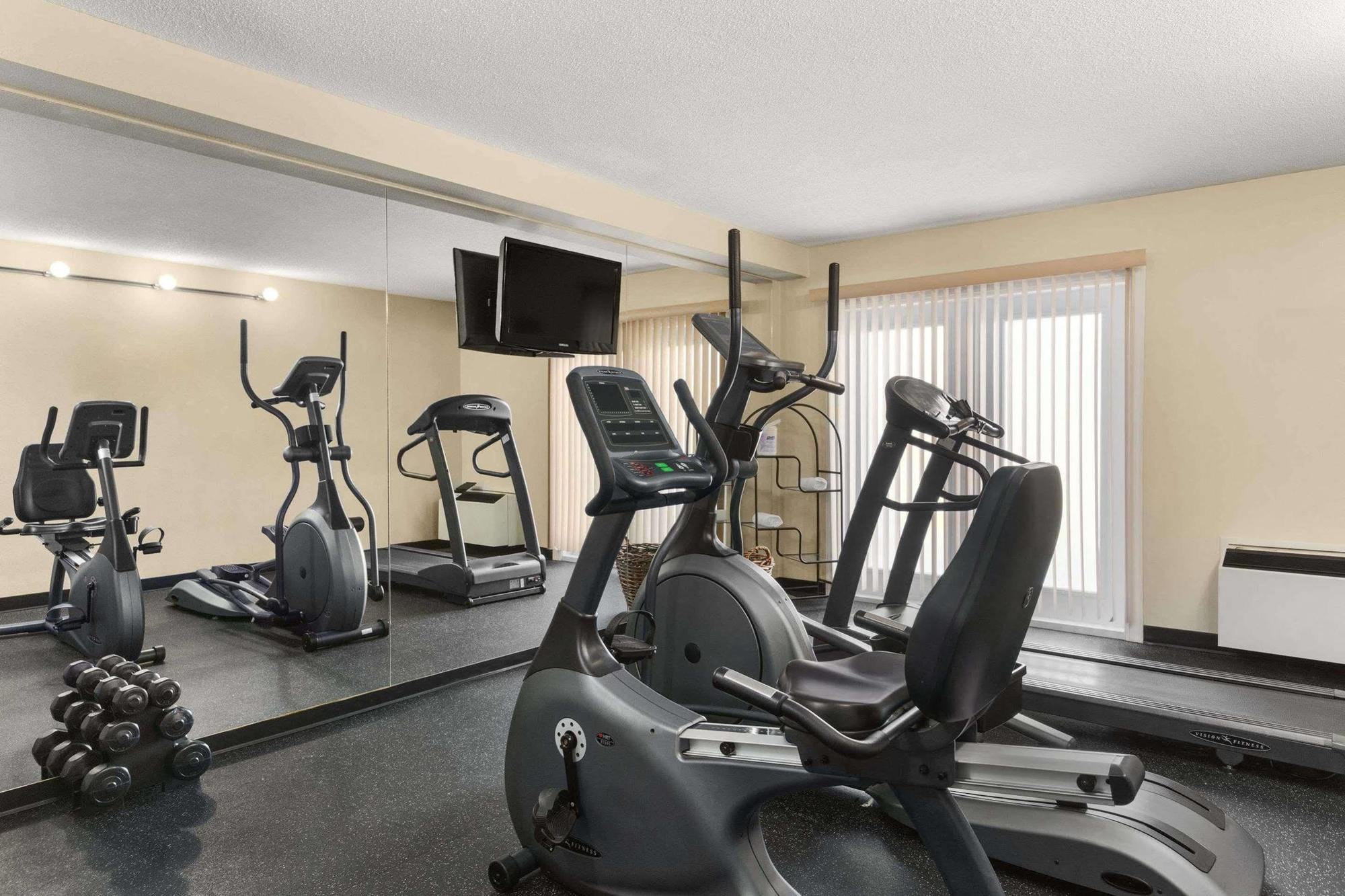 Country Inn & Suites Dartmouth Kültér fotó